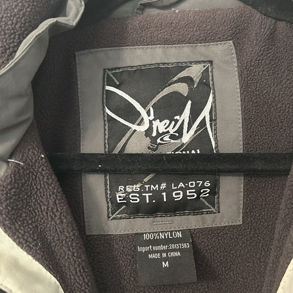 Men’s gray winter jacket - Picture 2 of 3